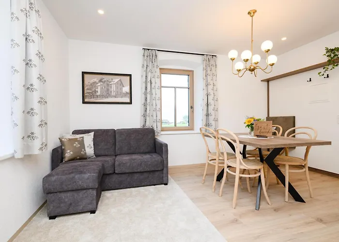 Edelweiss アパート